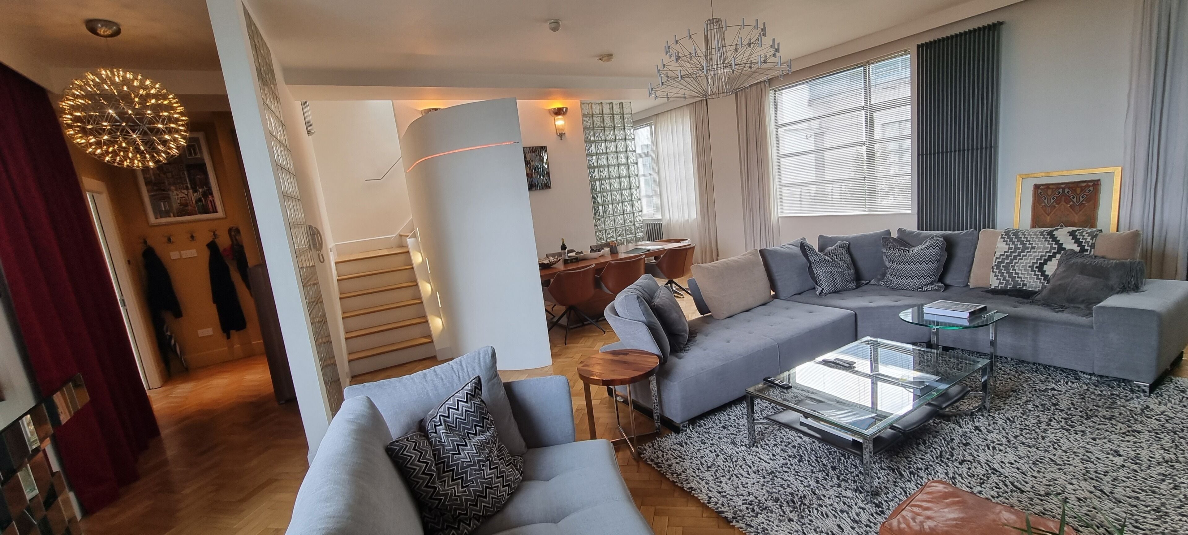 Large Luxury Penthouse in the City