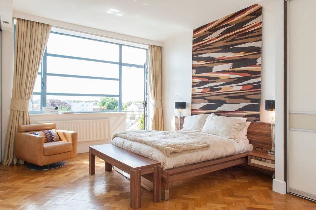 Large Luxury Penthouse in the City