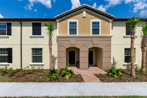 Exterior - New Harry Potter themed room at Westside with Lazyriver@Disney (Kissimmee)