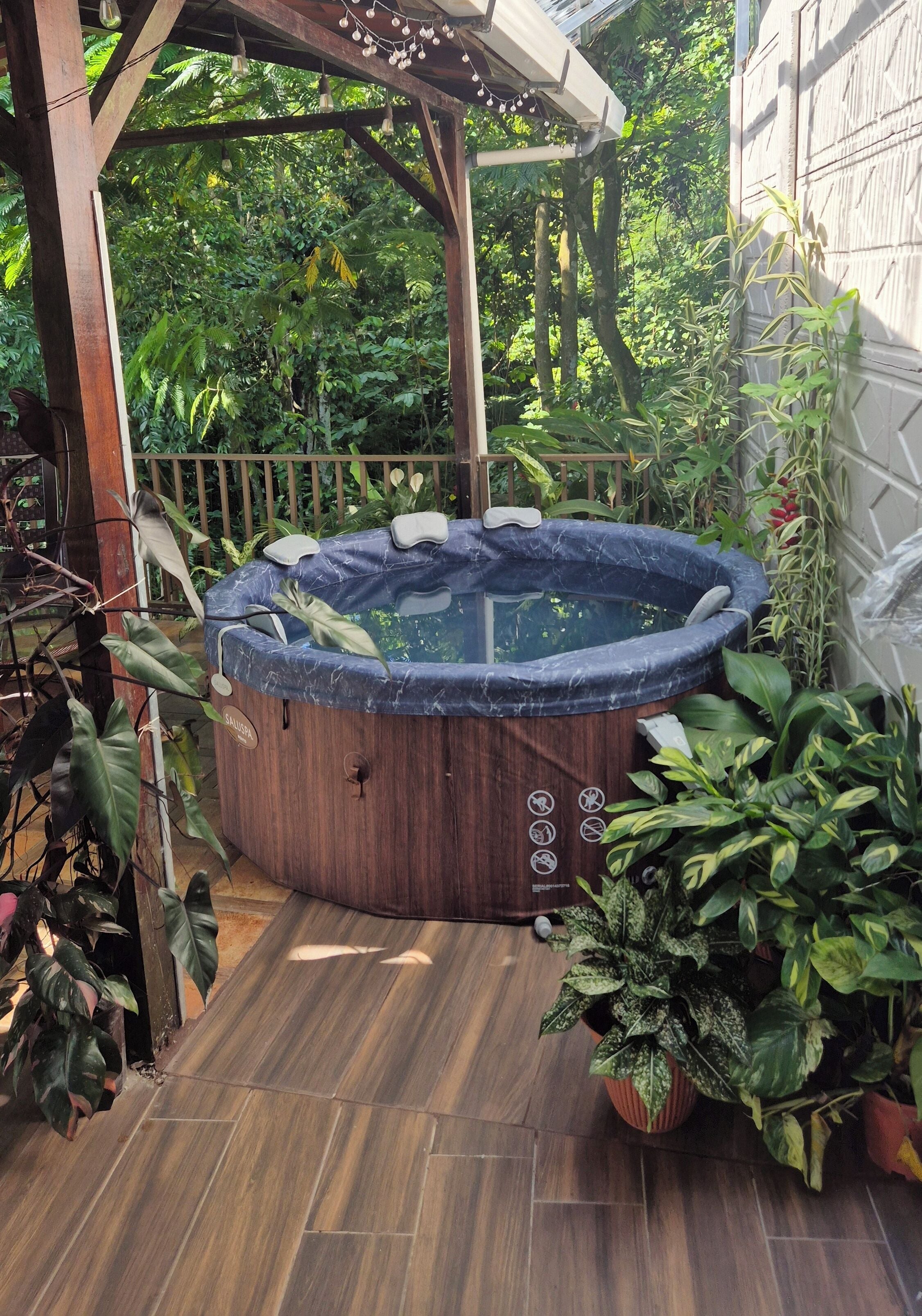 Outdoor spabad