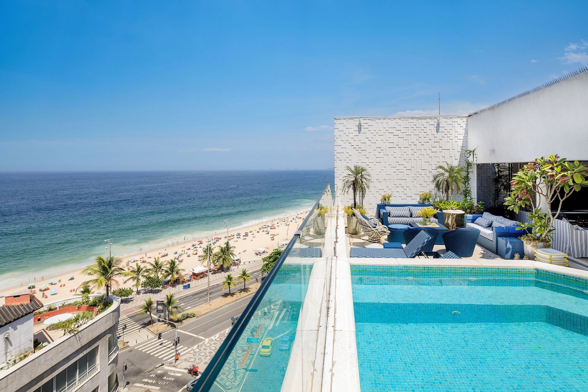 Rio061 - 5 bedroom penthouse next to Fasano Ipanema