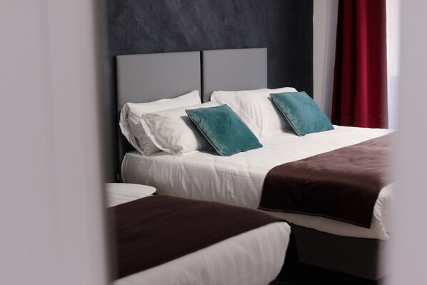 4 多间卧室、熨斗/熨衣板、免费 WiFi、床单