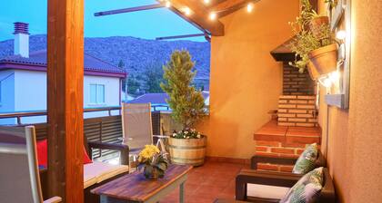 Florentine Country Houses 8 - 14 hengen ryhmille - LOS MOROS