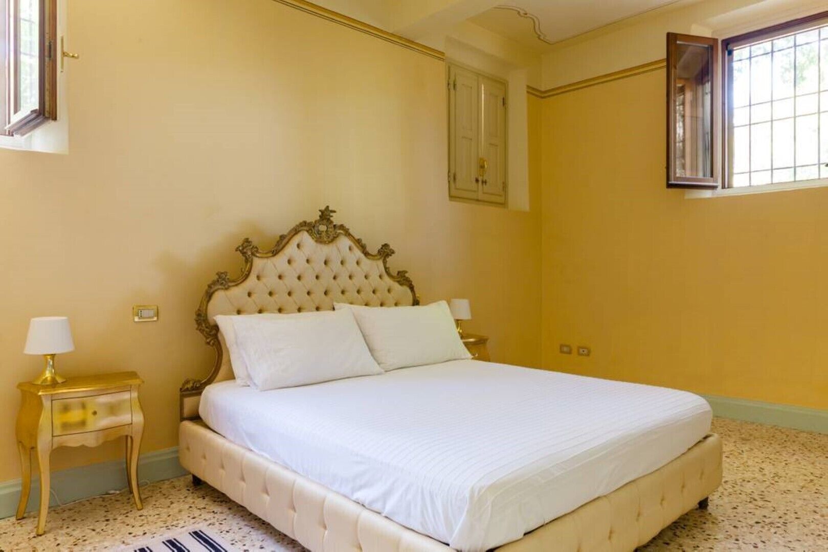 Apartment in Villa with swimming pool