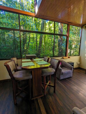 Dining - Chalet in the mountain #1 (Monteverde)