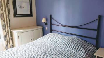 2 chambres, fer et planche Ă repasser, lit parapluie, Wi-Fi gratuit