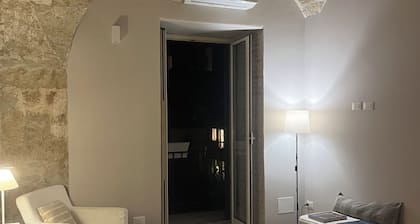 EMPFOHLENE VALVERDE-WOHNUNG IM HISTORISCHEN ZENTRUM