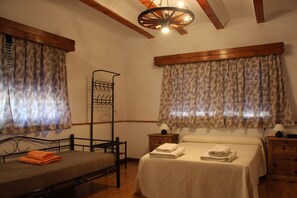 6 Schlafzimmer, Bügeleisen/Bügelbrett, WLAN, Bettwäsche