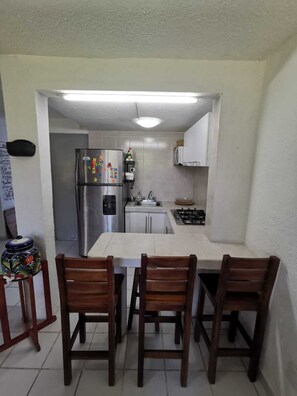 Fridge, microwave, coffee/tea maker, toaster