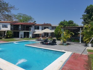 Piscina all'aperto