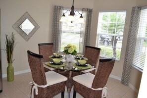 In-room dining - The Shire at West Haven 155 (Davenport)