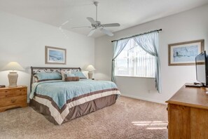 House, 4 Bedrooms - Calabay Parc 467 (Davenport)