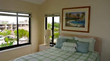 Condo, 2 quartos | 2 quartos, ferros/tábuas de passar roupa, Wi-Fi de cortesia