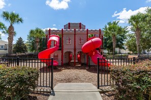 Condo, 3 Bedrooms | Front of property - Windsor Hills 7675 - 303 (Kissimmee)