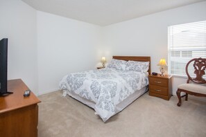 House, 6 Bedrooms