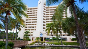 Exterior - Fort Myers Beach Area 7500 - 1103 (Fort Myers Beach)