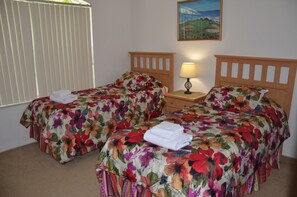 House, 4 Bedrooms