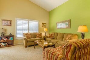 Interior detail - Sunrise Lakes 1500 (Clermont)