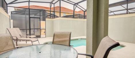 Townhome - 5 sovrum | Utomhuspool | Utomhuspool och solstolar