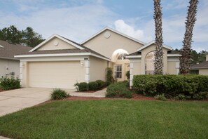 House, 3 Bedrooms | Front of property - Highlands Reserve Golf & Country Club 1114 (Davenport)