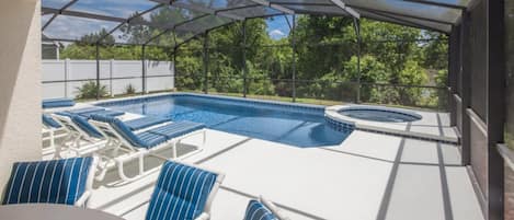 Ferienhaus, 4 Schlafzimmer | Innenpool | Außenpool