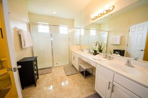 Casa, 5 habitaciones | Baño