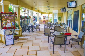 House, 6 Bedrooms | Terrace/patio