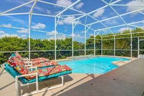 Piscine extérieure