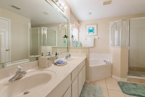 Casa, 5 quartos | Banheiro | Secador de cabelo, toalhas de banho