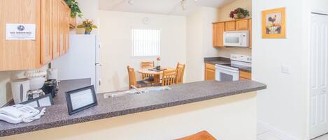 Nhà, 5 phòng ngủ | 5 phòng ngủ, bàn ủi/dụng cụ ủi quần áo