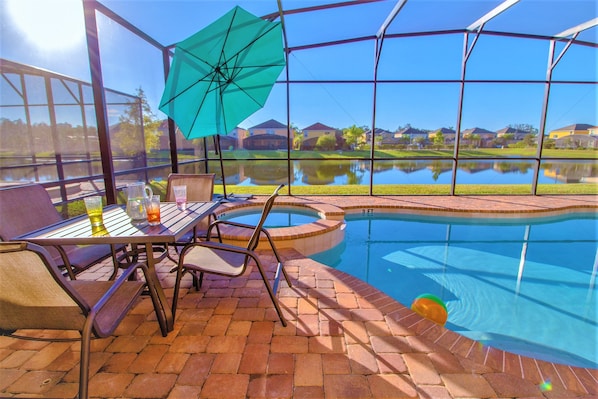 House, 6 Bedrooms | Indoor pool