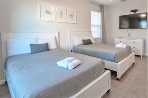 Huis, 6 slaapkamers | 6 slaapkamers, een bureau, een strijkplank/strijkijzer, gratis wifi