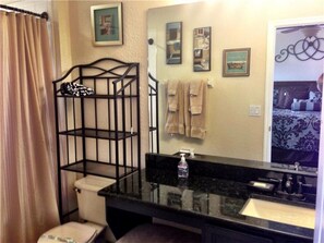 Townhome, 4 Bedrooms | Bathroom