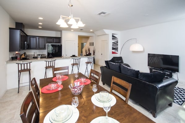 Townhome, 4 Bedrooms | Living area