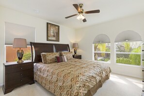 House, 6 Bedrooms
