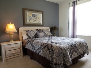 Condo, 3 Bedrooms