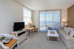 Condo, 1 Bedroom | Living room