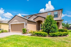 House, 6 Bedrooms | Front of property - Cypress Pointe 1132 (Davenport)