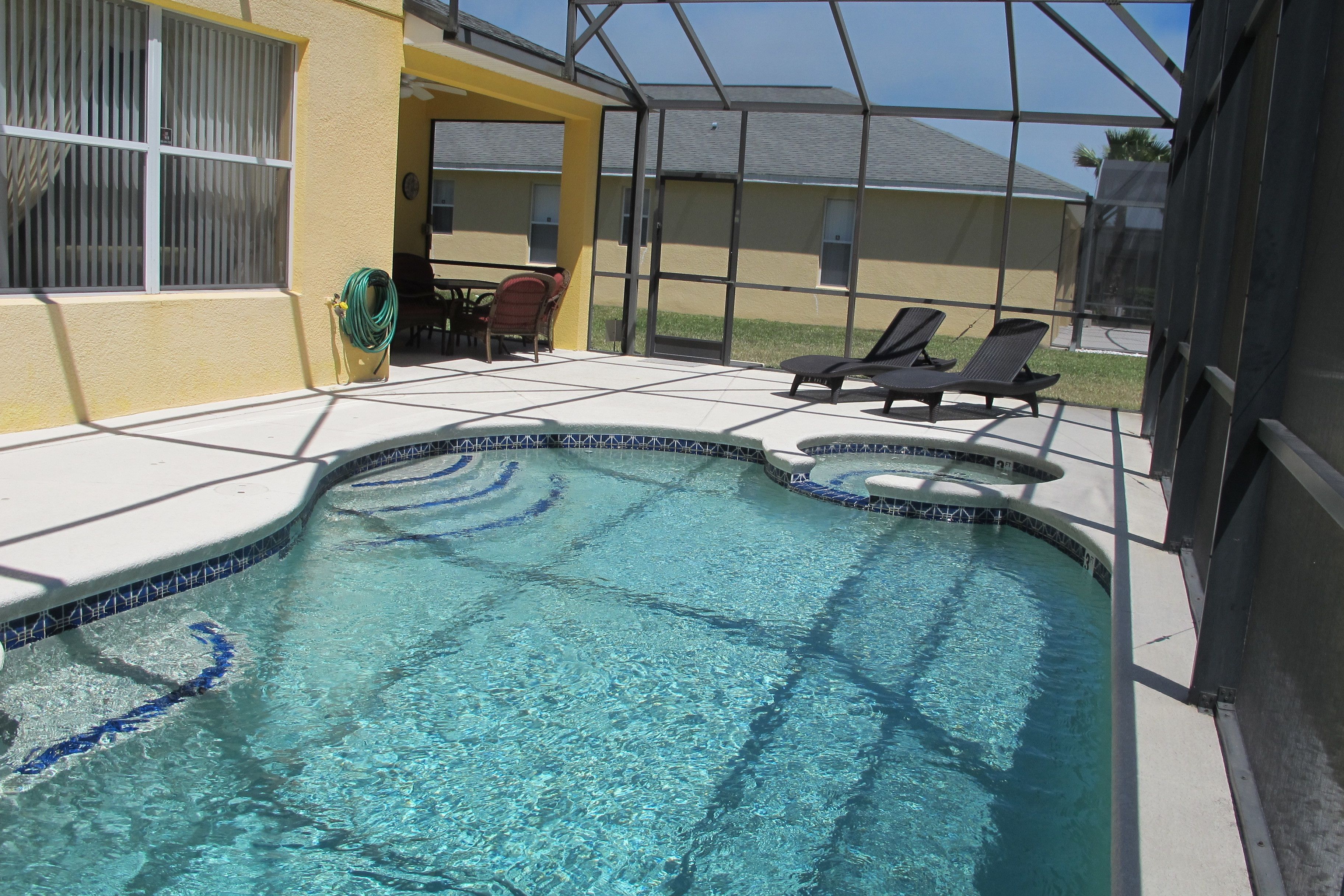 Hus - 5 soveværelser | Indendørs pool | Udendørs pool