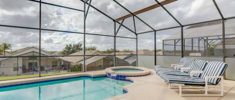 House, 4 Bedrooms | Indoor pool | Outdoor pool, sun loungers