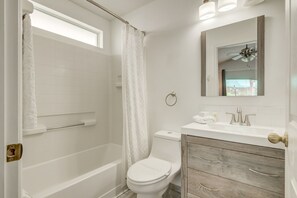 Ferienhaus, 3 Schlafzimmer | Badezimmer | Haartrockner, Handtücher, Toilettenpapier