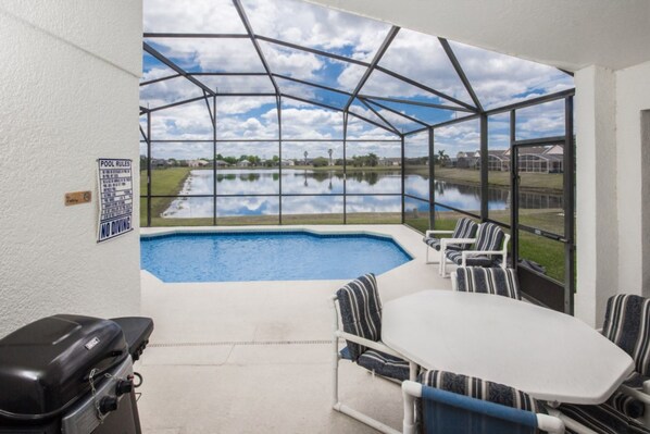 House, 4 Bedrooms | Outdoor pool | Outdoor pool, pool loungers