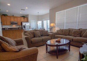 House, 6 Bedrooms | Living area | Flat-screen TV