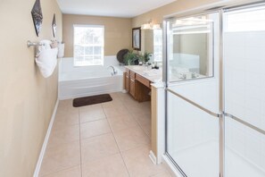 House, 6 Bedrooms | Bathroom | Hair dryer, towels - Windsor Hills 2591 (Kissimmee)