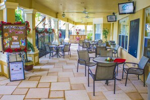 House, 6 Bedrooms | Restaurant - Windsor Hills 2591 (Kissimmee)