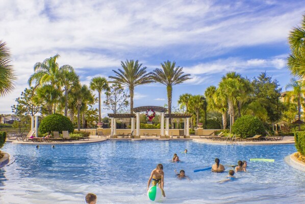 House, 6 Bedrooms | Outdoor pool