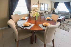 House, 6 Bedrooms | In-room dining - Windsor Hills 2591 (Kissimmee)