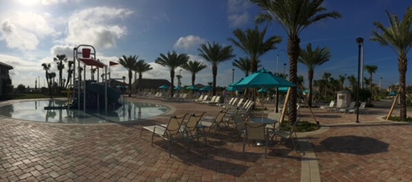 Rumah, Beberapa Tempat Tidur | Kolam renang outdoor