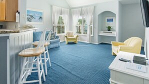 Leilighet, 3 soverom | Oppholdsområde | TV