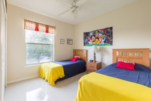 Condo, 4 Bedrooms | 4 bilik tidur, Wi-fi percuma 